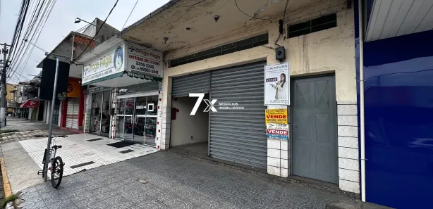 Loja / Salão / Ponto Comercial à venda, 200m² no Liberdade, Resende