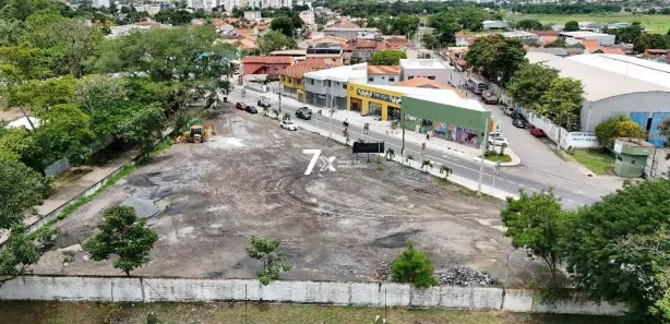 Loja / Salão / Ponto Comercial à venda, 3000m² no Itapuca, Resende