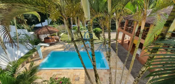 Fazenda / Sítio / Chácara com 3 Quartos à venda, 406m² no Parque Industrial do Pinheirinho, Embu das Artes