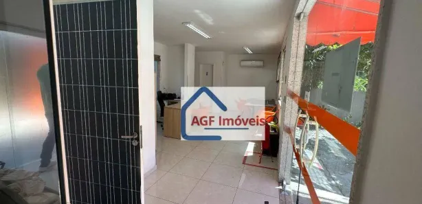 Galpão / Depósito / Armazém à venda, 1000m² no Engenho do Mato, Niterói