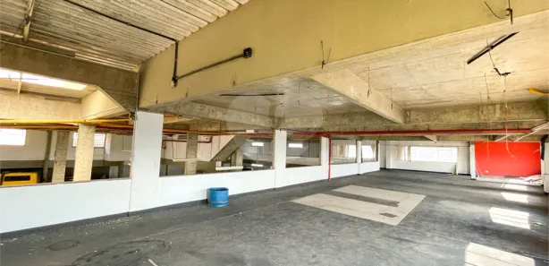 Galpão / Depósito / Armazém para alugar, 1396m² no Jardim Flórida, Barueri