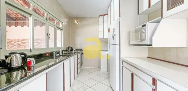 Casa com 3 Quartos para alugar, 200m² no Água Verde, Blumenau