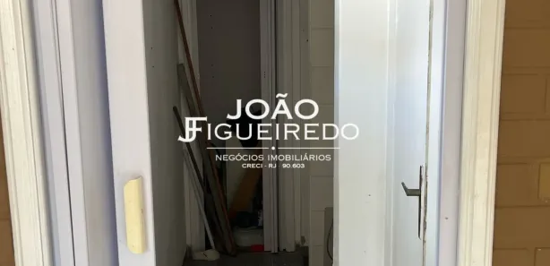 Casa de Condomínio com 3 Quartos para venda ou aluguel, 250m² no Parque Califórnia, Campos dos Goytacazes