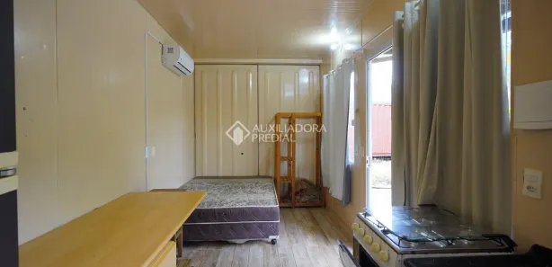 Kitnet com 1 Quarto para alugar, 20m² no Rio Tavares, Florianópolis