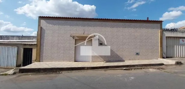 Galpão / Depósito / Armazém para alugar, 168m² no Interlagos II, Sete Lagoas