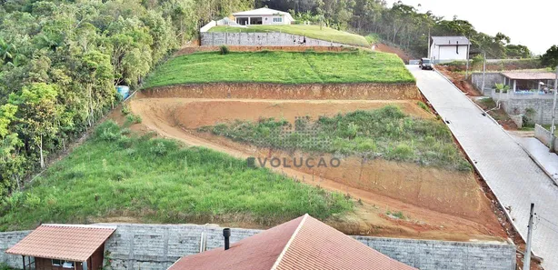 Terreno / Lote / Condomínio à venda, 2363m² no Centro, São Pedro de Alcântara