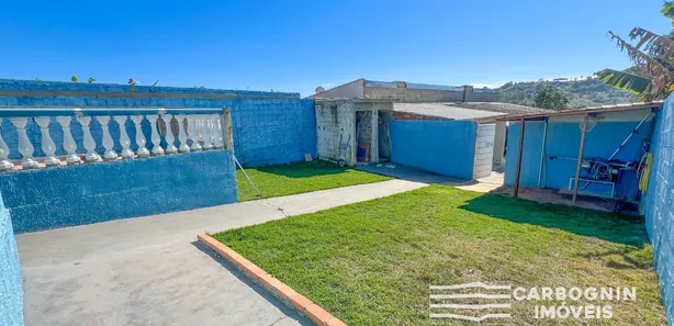 Fazenda / Sítio / Chácara com 3 Quartos à venda, 126m² no Caçapava Velha, Caçapava