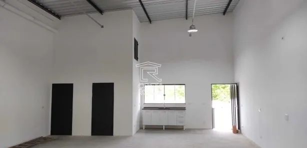 Galpão / Depósito / Armazém para alugar, 242m² no Residencial Vila dos Eucaliptos, Salto