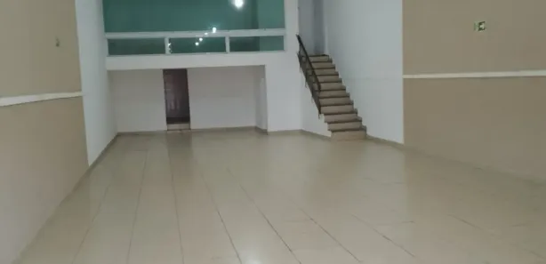 Galpão / Depósito / Armazém para alugar, 150m² no Macuco, Santos