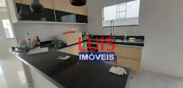 Casa com 3 Quartos para alugar, 168m² no Jardim Atlântico Leste (Itaipuaçu), Maricá