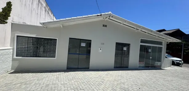 Loja / Salão / Ponto Comercial para venda ou aluguel, 278m² no Centro, Penha