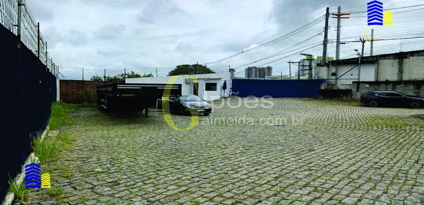 Galpão / Depósito / Armazém para alugar, 1537m² no Padroeira, Osasco