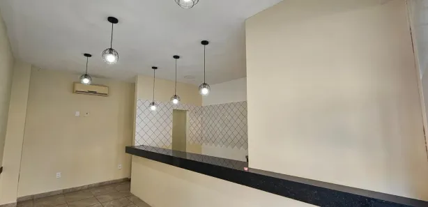 Loja / Salão / Ponto Comercial à venda, 28m² no Vila Nova, Cabo Frio
