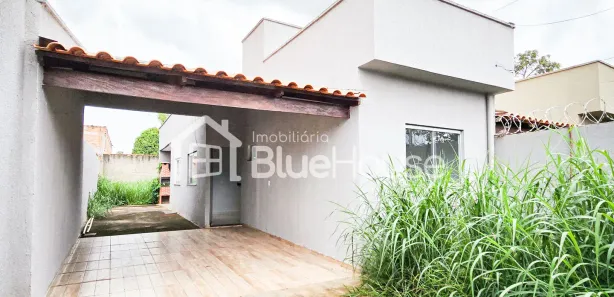 Casa com 2 Quartos à venda, 75m² no Setor Barcelos, Trindade