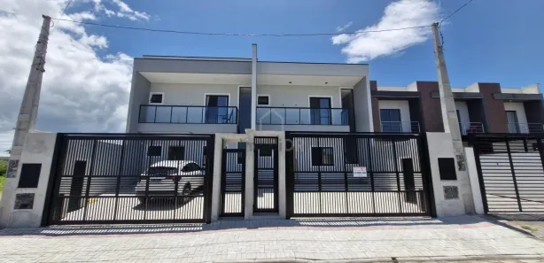 Sobrado com 3 Quartos à venda, 136m² no Itacolomi, Balneário Piçarras
