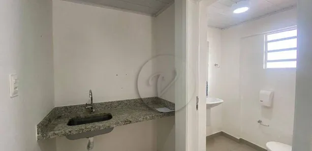 Casa de Condomínio com 2 Quartos para alugar, 60m² no Vila Bastos, Santo André