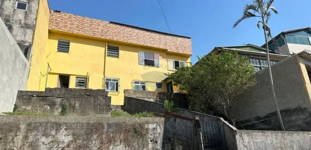 Casa com 1 Quarto para alugar, 60m² no Simeria, Petrópolis