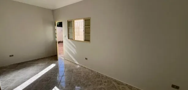 Kitnet com 1 Quarto para alugar, 10m² no Centro, Campo Grande