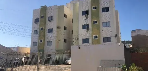 Apartamento com 2 Quartos à venda, 54m² no Bandeirantes, Barreiras
