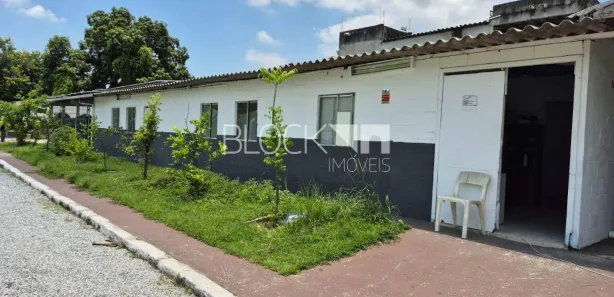 Galpão / Depósito / Armazém para alugar, 5000m² no Realengo, Rio de Janeiro