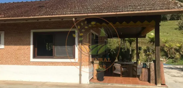 Fazenda / Sítio / Chácara com 3 Quartos à venda, 14m² no Centro, São Lourenço da Serra