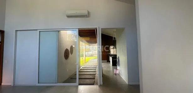Casa de Condomínio com 3 Quartos para alugar, 275m² no Terras de Santa Teresa, Itupeva