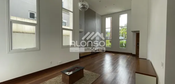 Casa de Condomínio com 3 Quartos para venda ou aluguel, 350m² no Chácaras São Carlos, Cotia