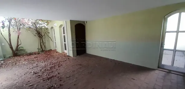 Casa com 3 Quartos para alugar, 209m² no Jardim Macarenco, São Carlos