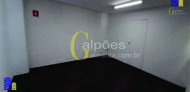 Galpão / Depósito / Armazém para alugar, 400m² no Vila Endres, Guarulhos