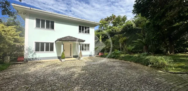 Casa de Condomínio com 3 Quartos à venda, 270m² no Parque do Imbui, Teresópolis