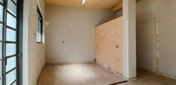 Loja / Salão / Ponto Comercial à venda, 26m² no Centro, Divinópolis