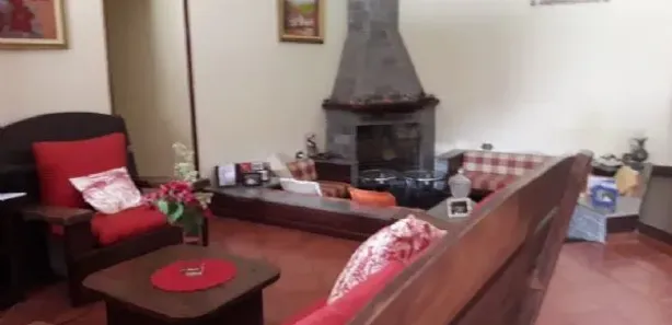 Casa de Condomínio com 5 Quartos para alugar, 200m² no Saboó, São Roque