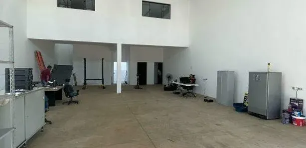 Loja / Salão / Ponto Comercial para alugar, 242m² no Portal Ville Jardins, Boituva