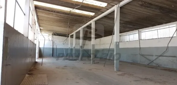 Galpão / Depósito / Armazém para alugar, 2000m² no Piraporinha, Diadema