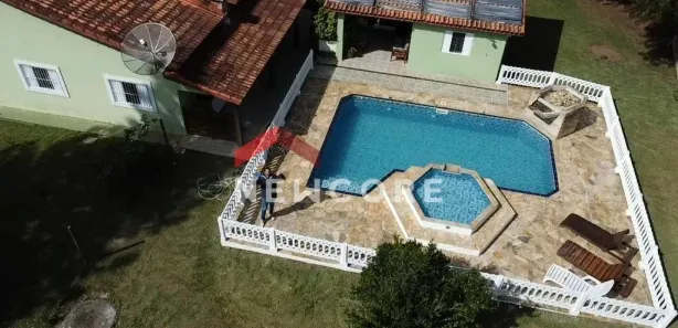 Fazenda / Sítio / Chácara com 4 Quartos à venda, 283m² no Jundiaizinho (Terra Preta), Mairiporã