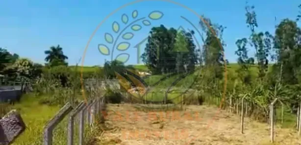 Fazenda / Sítio / Chácara com 3 Quartos à venda, 1400m² no Chácara Marambaia, Caçapava