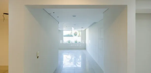 Casa Comercial com 2 Quartos para venda ou aluguel, 550m² no Jardim Social, Curitiba