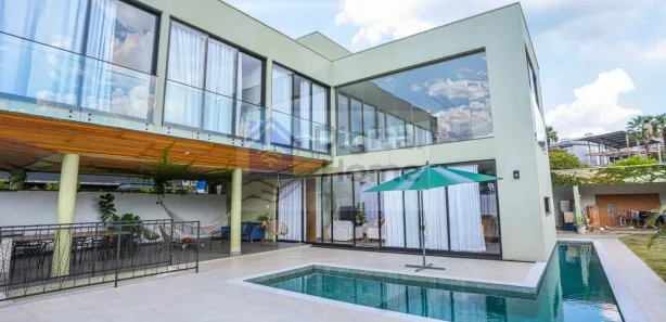Casa de Condomínio com 4 Quartos para venda ou aluguel, 500m² no Cidade Tamboré, Santana de Parnaíba