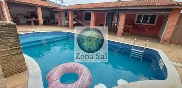 Fazenda / Sítio / Chácara com 4 Quartos à venda, 280m² no Floresta, Sarapuí