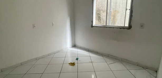 Kitnet com 1 Quarto para alugar, 35m² no Centro I, Brusque