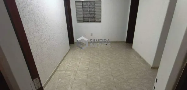 Prédio Inteiro à venda, 180m² no Ceilândia Sul, Brasília