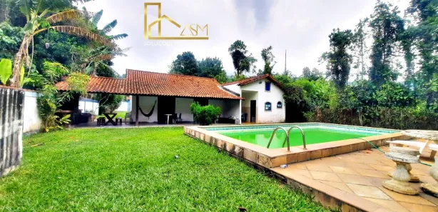 Fazenda / Sítio / Chácara com 5 Quartos à venda, 2000m² no Vale da Figueira (Ponta Negra), Maricá