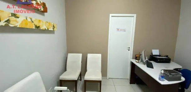 Loja / Salão / Ponto Comercial à venda, 39m² no Centro, Montes Claros