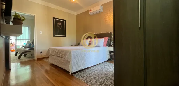 Sobrado com 4 Quartos à venda, 263m² no Residencial Santa Paula, Jacareí
