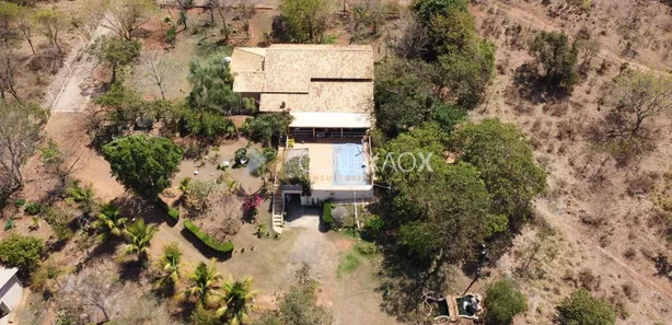 Fazenda / Sítio / Chácara com 3 Quartos à venda, 400m² no , Aparecida do Taboado