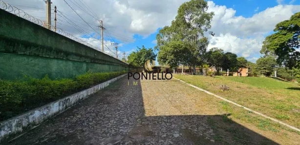 Prédio Inteiro à venda, 534m² no São João, Sete Lagoas