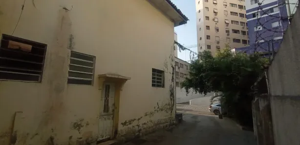 Prédio Inteiro para venda ou aluguel, 800m² no Itararé, São Vicente