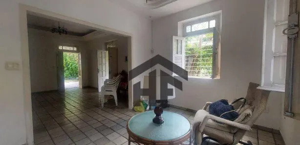 Casa com 4 Quartos para venda ou aluguel, 355m² no Santo Amaro, Recife