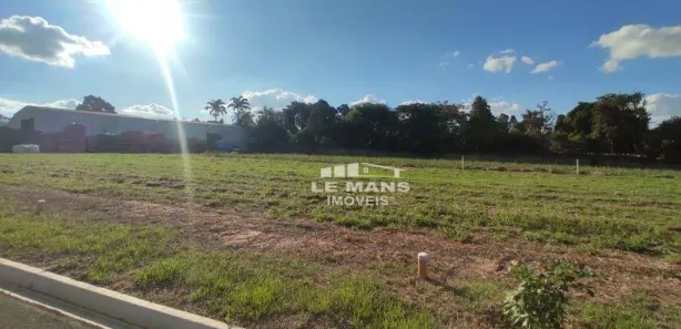 Terreno / Lote / Condomínio à venda, 176m² no Centro, Saltinho