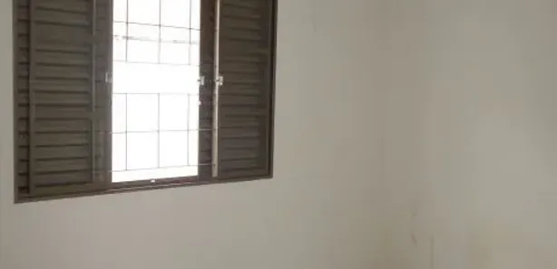 Casa com 3 Quartos para alugar, 97m² no Jardim Paris IV, Maringá